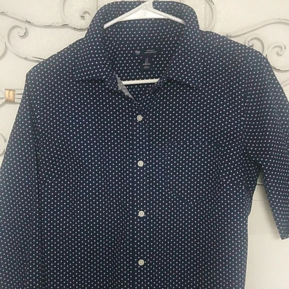GAP COTTON, POLKA DOT, BOYFREIND FIT, BUTTON DOWN, SHIRT - Picture 3 of 7